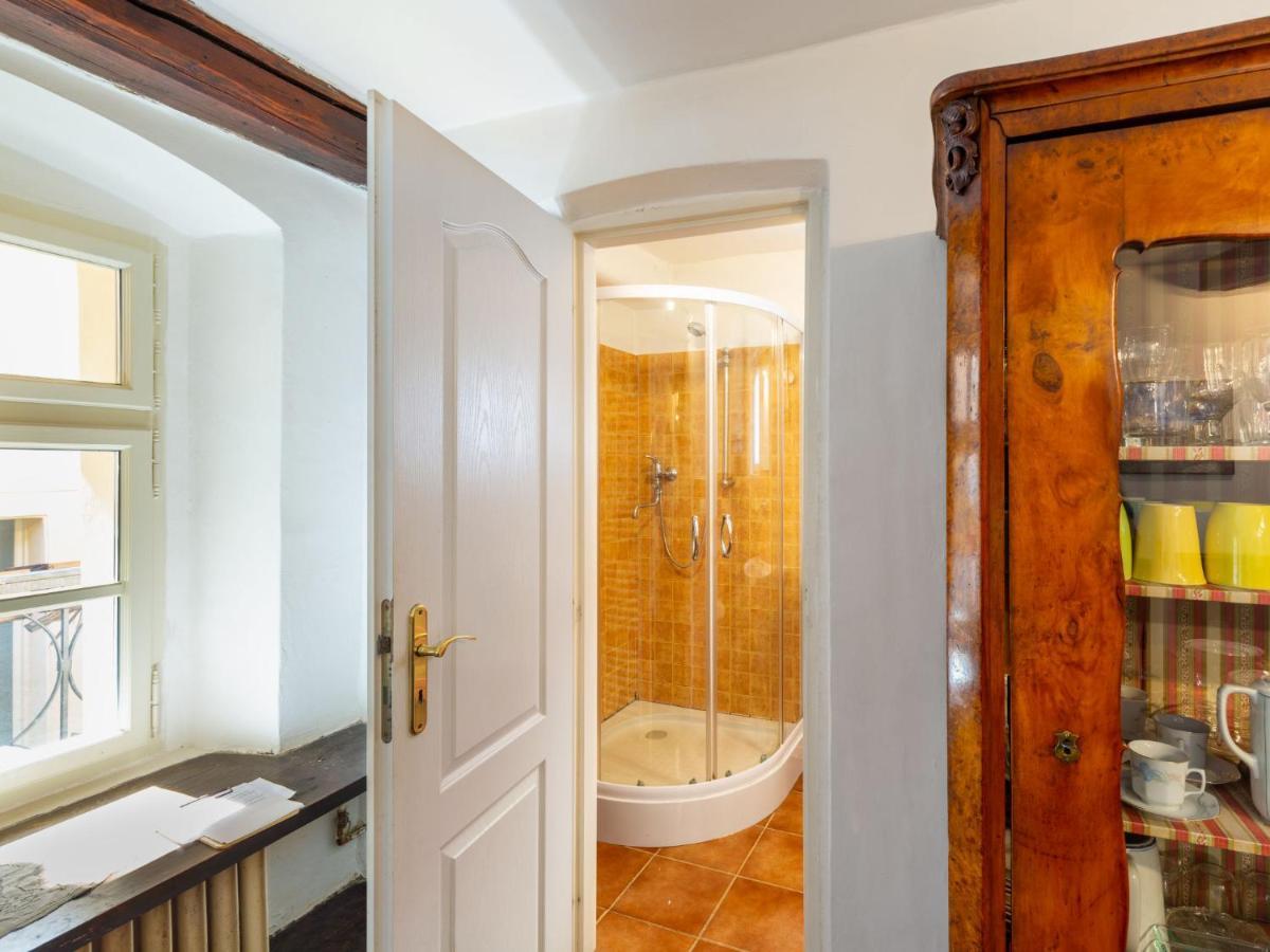 Nerudova By Interhome Apartamento Praga